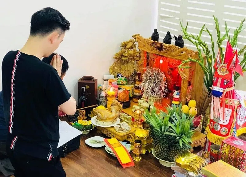 Có Nên Thắp Nhang Ở Phòng Trọ?